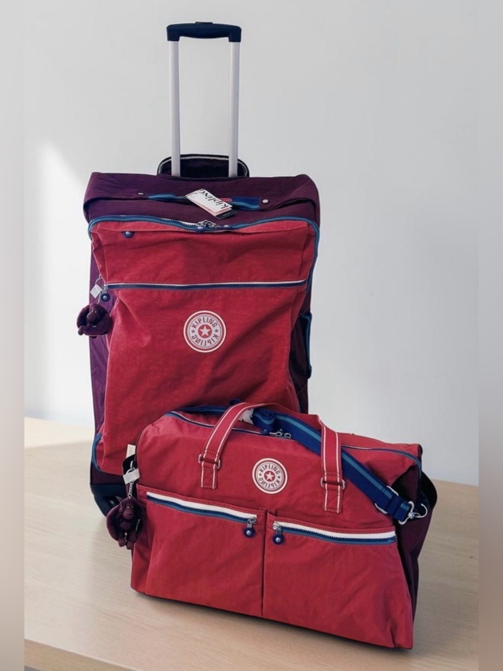 Kipling Darcey LARGE 29” Rolling Luggage & Itska Duffle Bag Travel Set Grape Tnt
